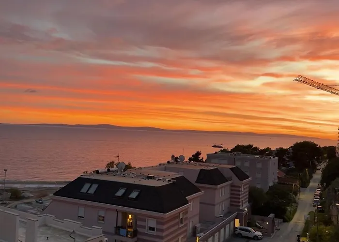 Dora Sunset Sea View With Balcony דירה ספליט